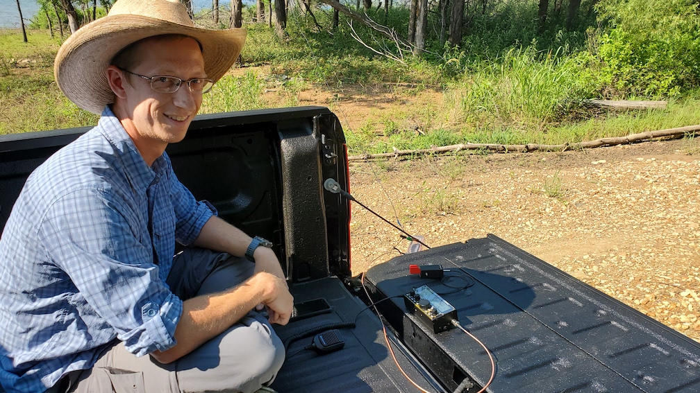 Seth (AC5M) during a Parks on the Air activation